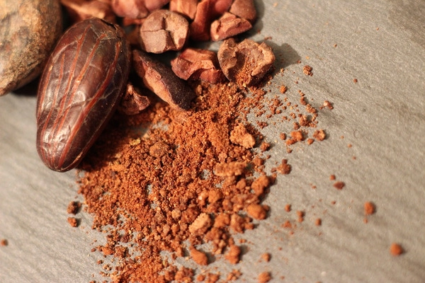 5 raisons pour lesquelles le cacao cru ne doit pas manquer dans votre cuisine