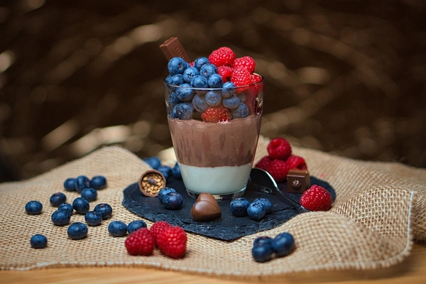 comment combiner correctement les fruits et le chocolat  
