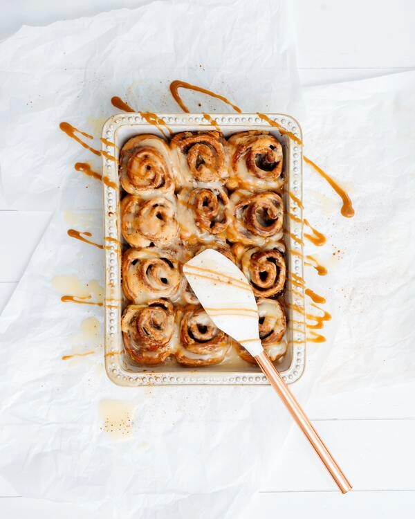 des muffins en guise de roulés à la cannelle  pourquoi pas 