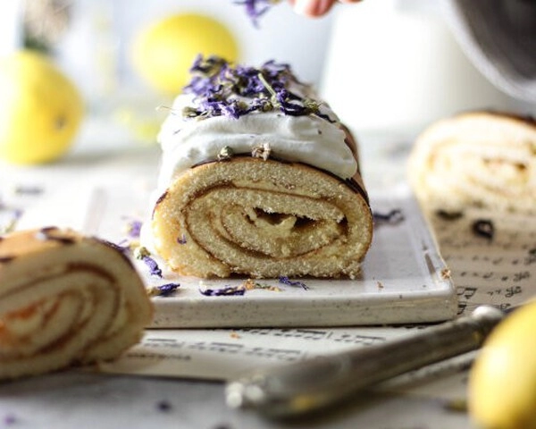 rouleau à la crème au citron
