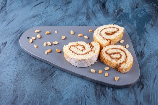 rouleaux fourrés à la mangue
