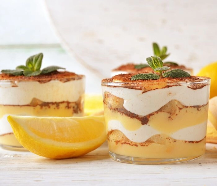 tiramisu au citron - un dessert dans un verre