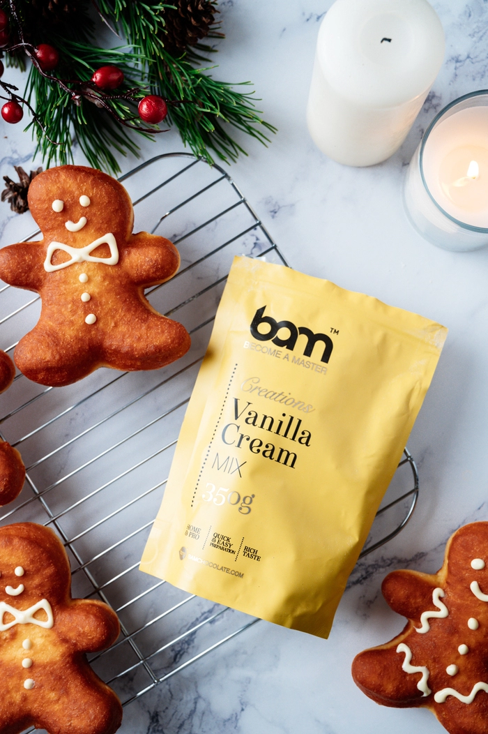 Beignets de Noël à la crème à la vanille